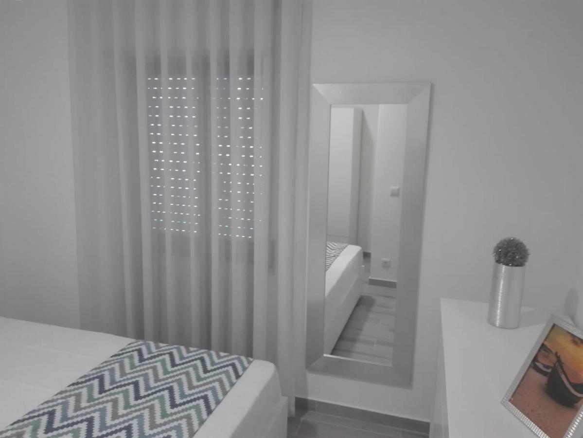 Апартаменти Apartamento Bragaia Назаре Екстер'єр фото